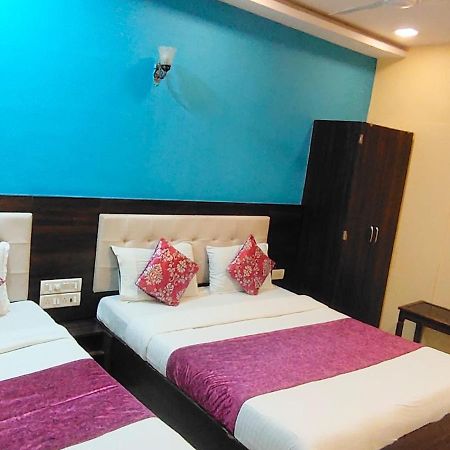 Hotel Golden Galaxy - Santacruz East Bombay Extérieur photo